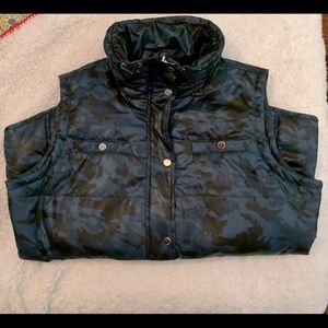 Style & co. Sport Blue/Black Camo Down Vest